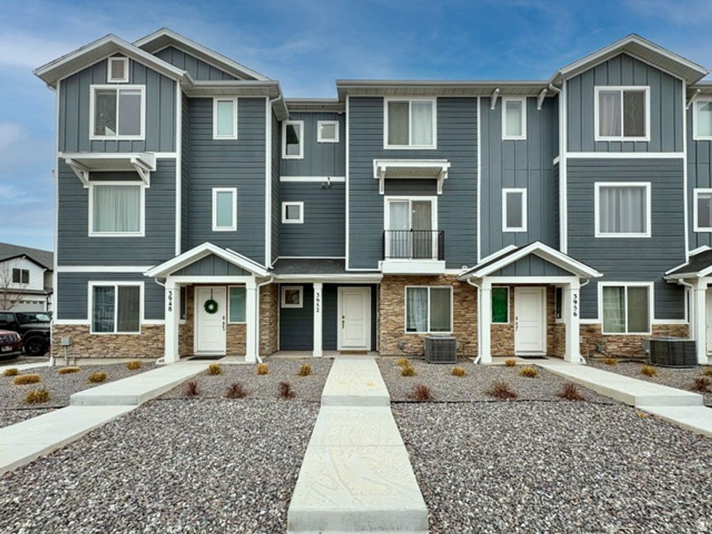 3952 N WILDCAT LN, Eagle Mountain, UT 84005