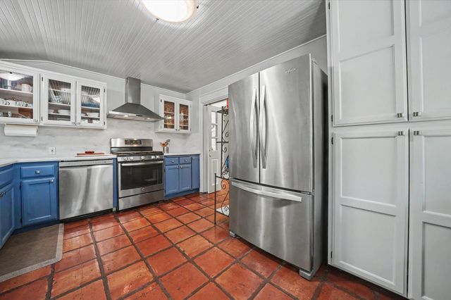 1407 Jackson Gate Rd, Jackson, CA 95642