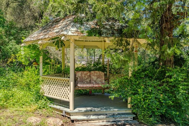 1407 Jackson Gate Rd, Jackson, CA 95642