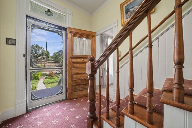 1407 Jackson Gate Rd, Jackson, CA 95642