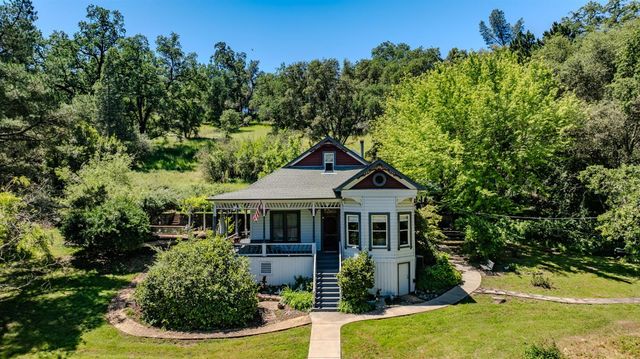 1407 Jackson Gate Rd, Jackson, CA 95642