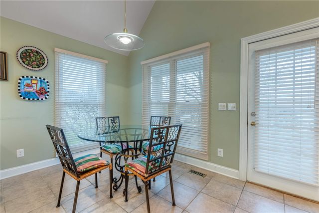 182 Barrington Village Drive, Beavercreek Twp, OH 45385