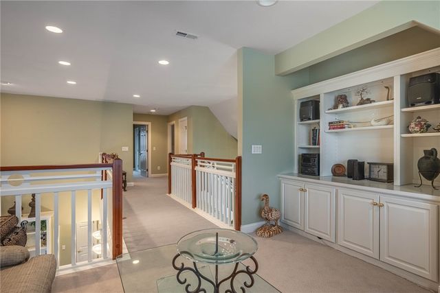 182 Barrington Village Drive, Beavercreek Twp, OH 45385