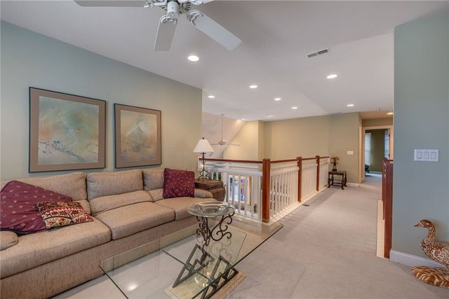 182 Barrington Village Drive, Beavercreek Twp, OH 45385