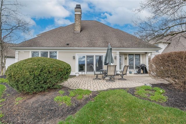 182 Barrington Village Drive, Beavercreek Twp, OH 45385