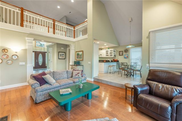 182 Barrington Village Drive, Beavercreek Twp, OH 45385