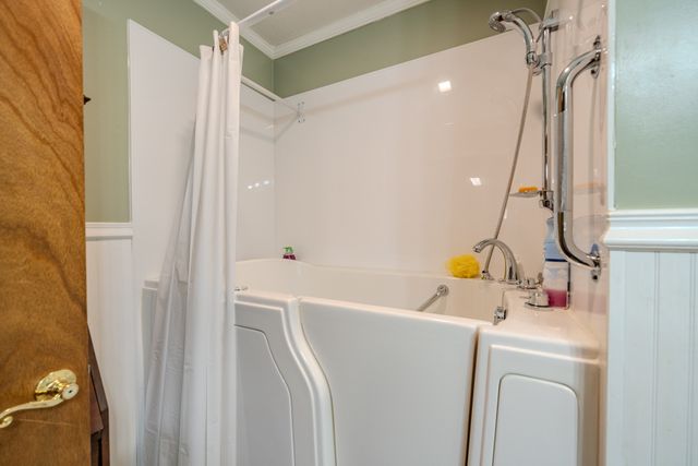 1934 Hog Creek Rd, Waynesboro, TN 38485