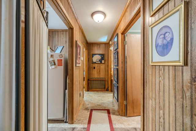 1934 Hog Creek Rd, Waynesboro, TN 38485