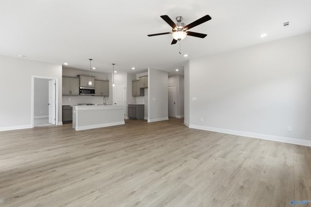 228 Jerrie Lynn Boulevard, Meridianville, AL 35759