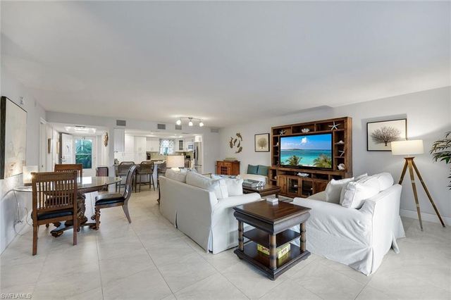 1011 Swallow AVE 105, Marco Island, FL 34145