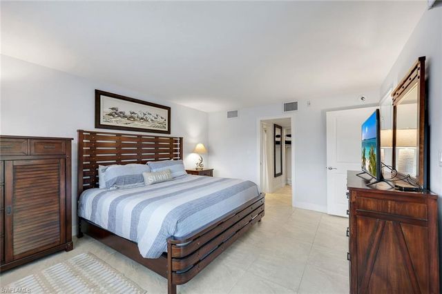 1011 Swallow AVE 105, Marco Island, FL 34145