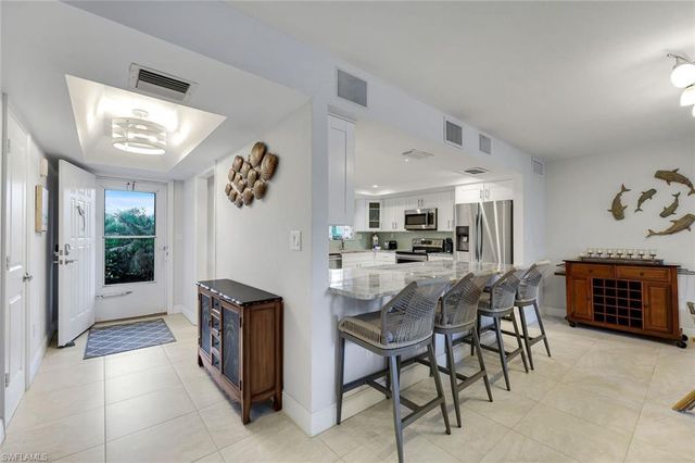 1011 Swallow AVE 105, Marco Island, FL 34145