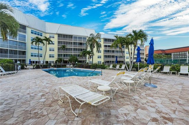 1011 Swallow AVE 105, Marco Island, FL 34145