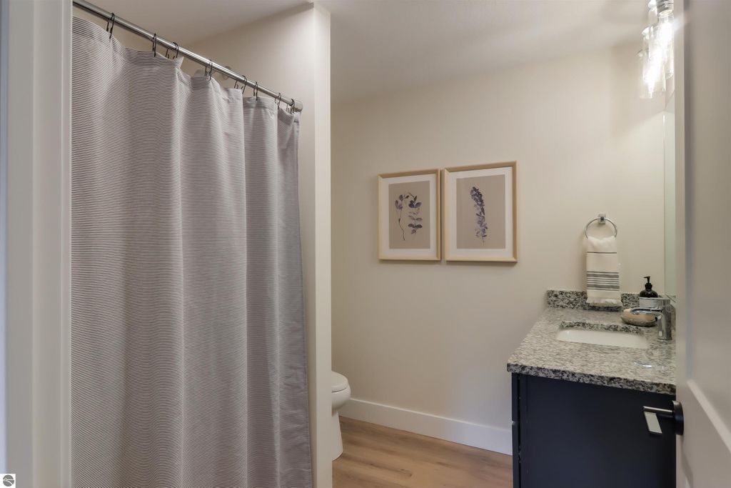 Image 29 of property listing at 1733 Linden Avenue # 17, Traverse City, MI 49686