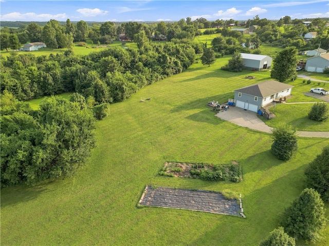 20193 Linwood Road, Linwood, KS 66052