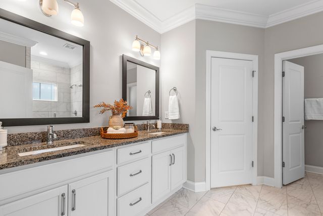 595 Deer Valley Dr, Hixson, TN 37343