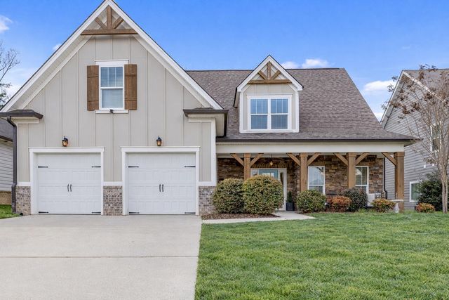 595 Deer Valley Dr, Hixson, TN 37343