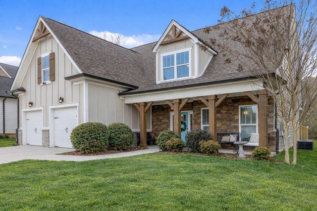 595 Deer Valley Dr, Hixson, TN 37343
