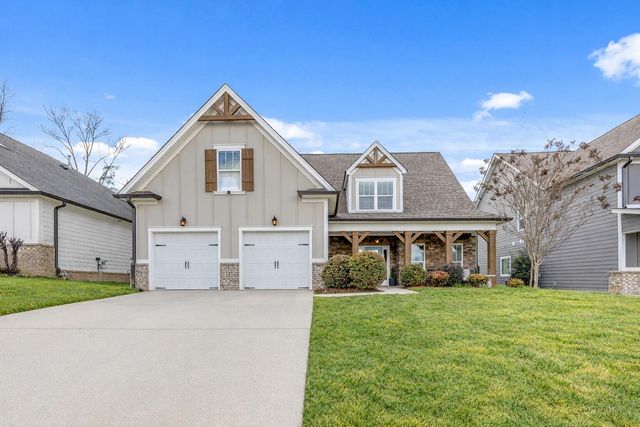 595 Deer Valley Dr, Hixson, TN 37343