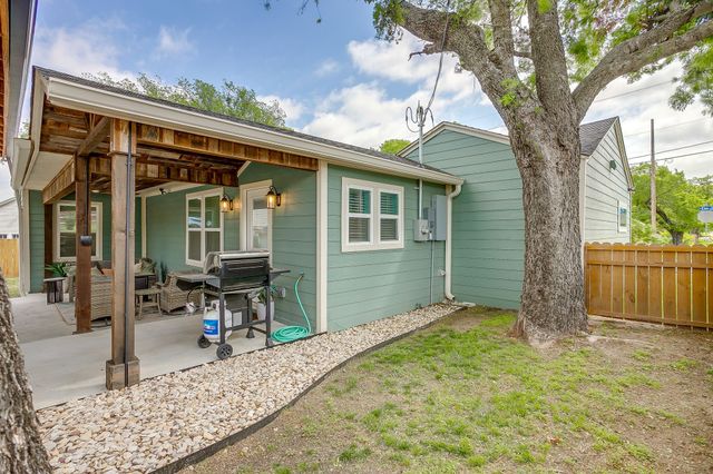 508 S Elm Street, Weatherford, TX 76086