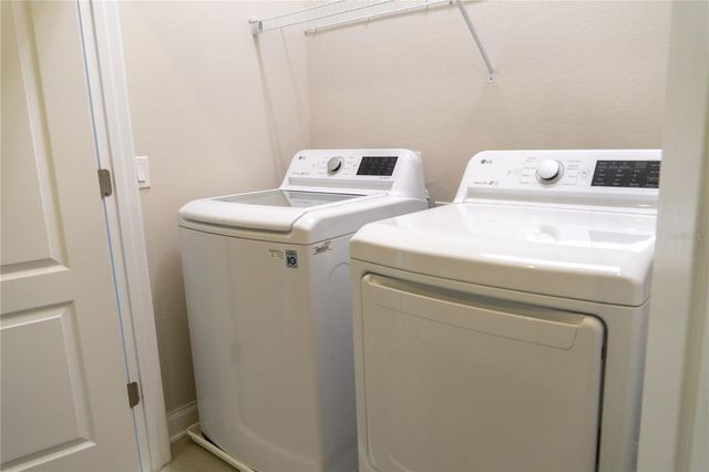 1011 LYCHEE COURT, Lake Mary, FL 32746