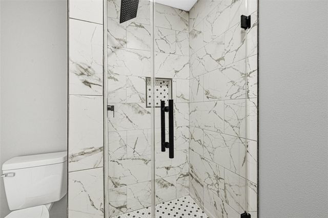 6024 Jackson Ln, Texas City, TX 77591