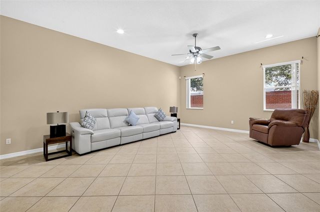 1801 BURDOCK DRIVE, Winter Garden, FL 34787