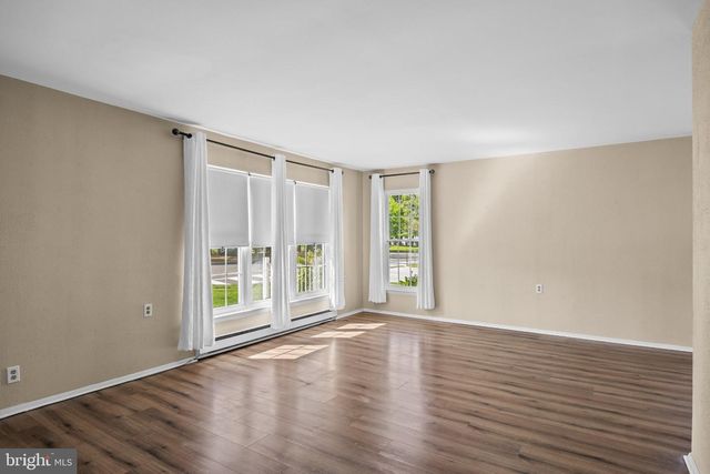 1 WESTMINSTER DR S, Southampton Twp, NJ 08088