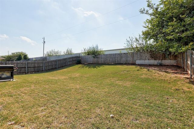 10312 NW 45th Street, Yukon, OK 73099
