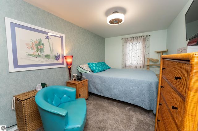 1735 Scully Road, Mt Pleasant, MI 48858