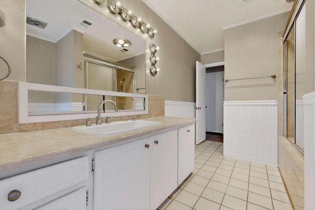 7029 VERANDA Road NE, Albuquerque, NM 87110