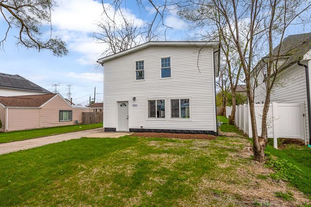 1N335 Purnell Street, Carol Stream, IL 60188