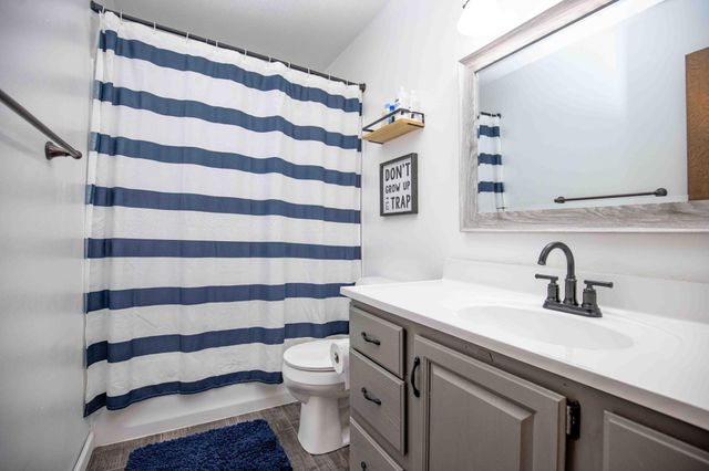 21 Birch Lane S, Fargo, ND 58103