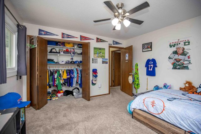 21 Birch Lane S, Fargo, ND 58103