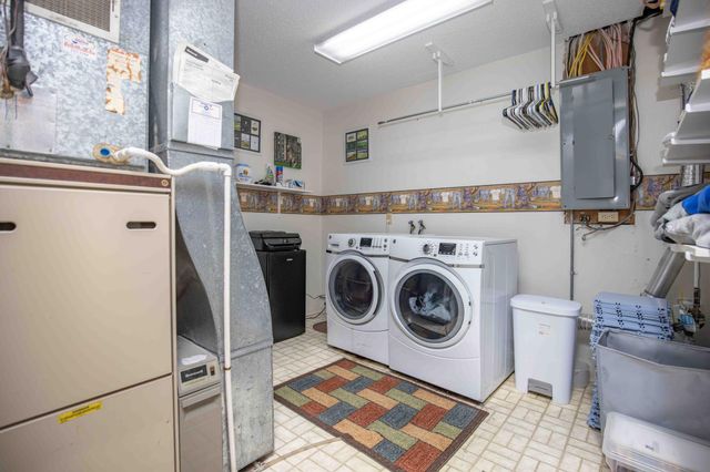 21 Birch Lane S, Fargo, ND 58103