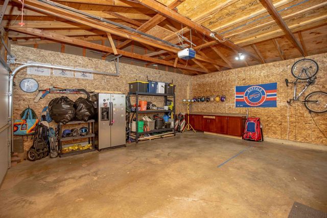 21 Birch Lane S, Fargo, ND 58103