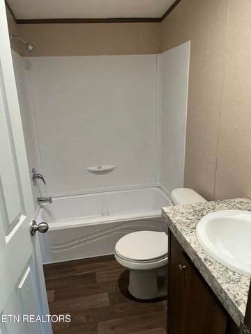 1415 Daysville Rd, Rockwood, TN 37854