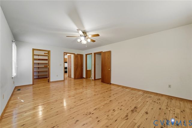 3425 Lindberg Ct, Disputanta, VA 23842