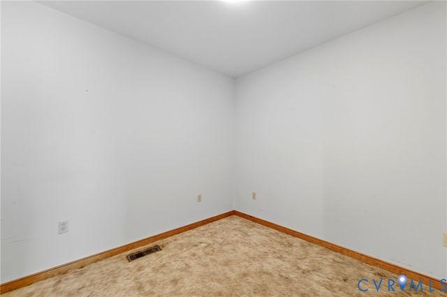 3425 Lindberg Ct, Disputanta, VA 23842
