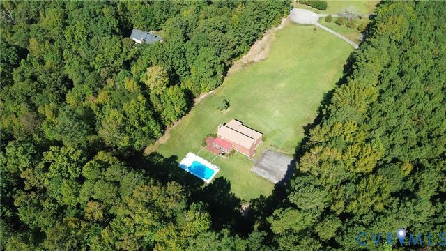 3425 Lindberg Ct, Disputanta, VA 23842