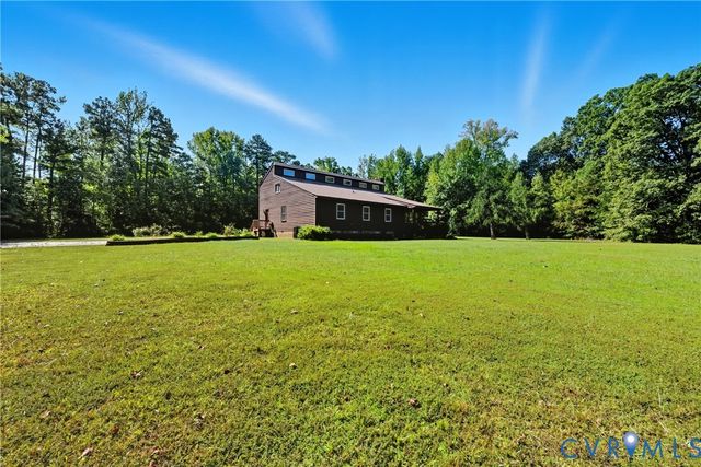 3425 Lindberg Ct, Disputanta, VA 23842