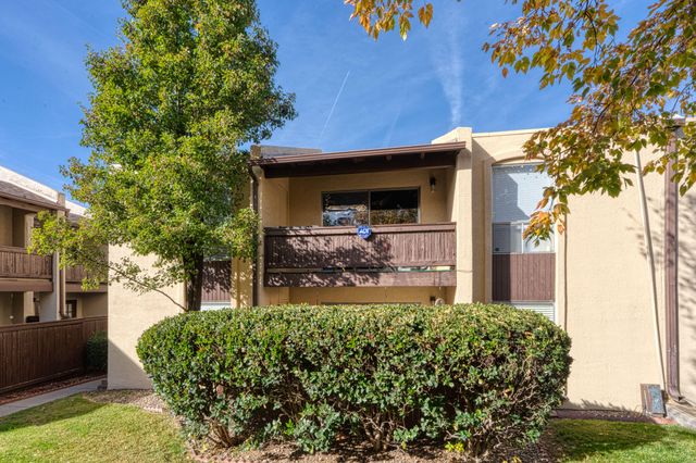 1601 Pennsylvania Street NE P4, Albuquerque, NM 87110