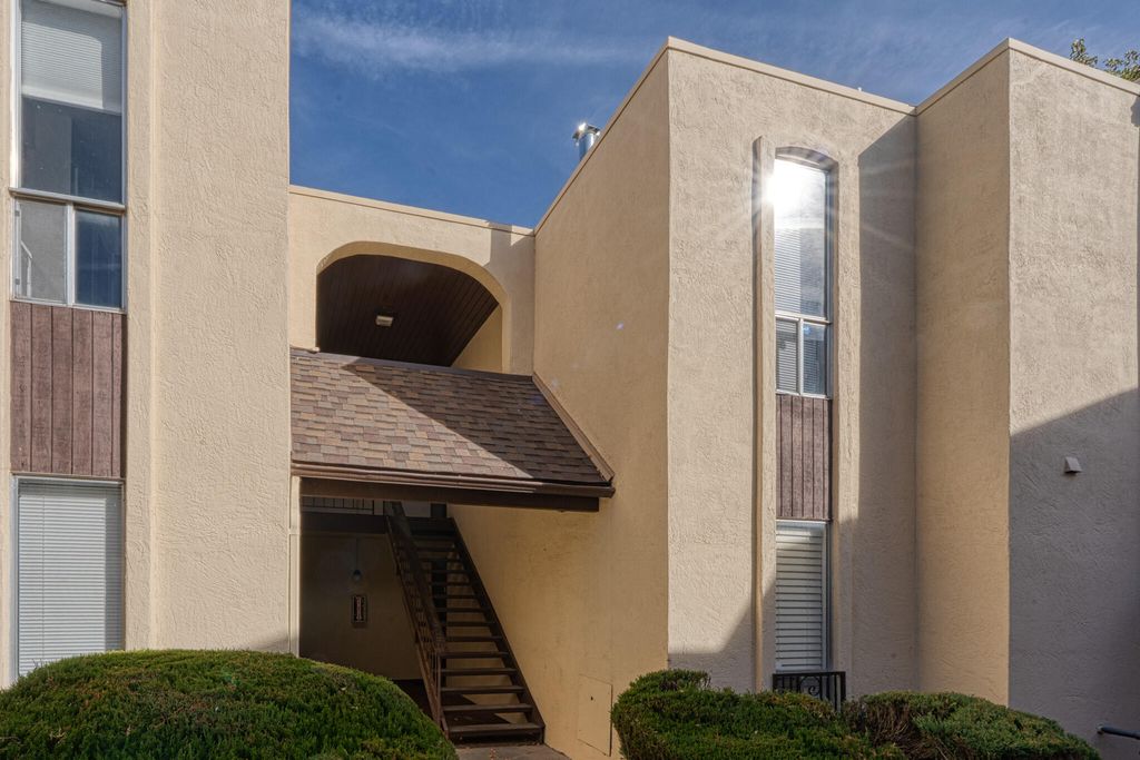 1601 Pennsylvania Street NE P4, Albuquerque, NM 87110