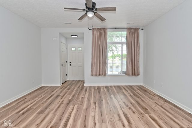 11437 Enclave Boulevard, Fishers, IN 46038