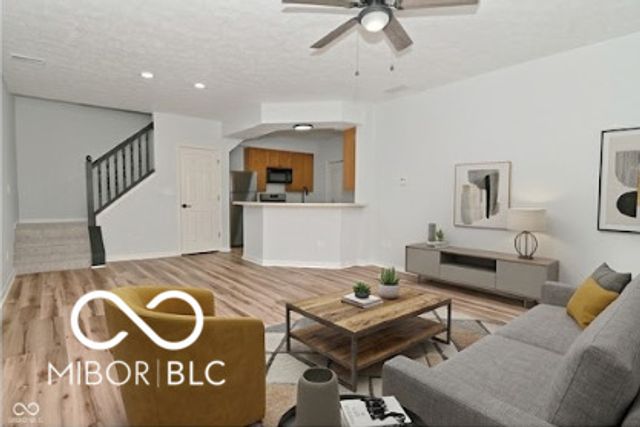 11437 Enclave Boulevard, Fishers, IN 46038