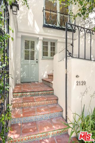 2120 Outpost Drive, Los Angeles, CA 90068