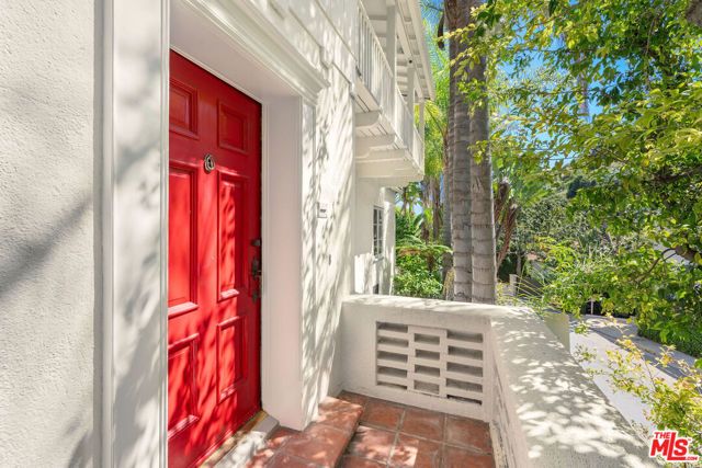 2120 Outpost Drive, Los Angeles, CA 90068