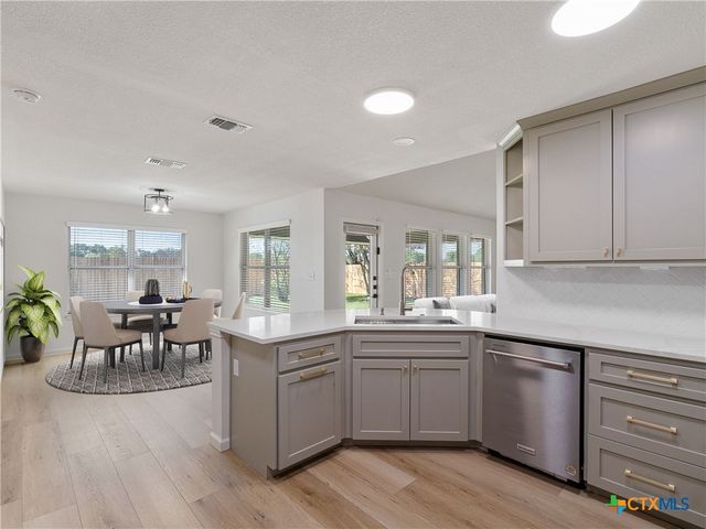 1625 Sunnybrook Drive, New Braunfels, TX 78130