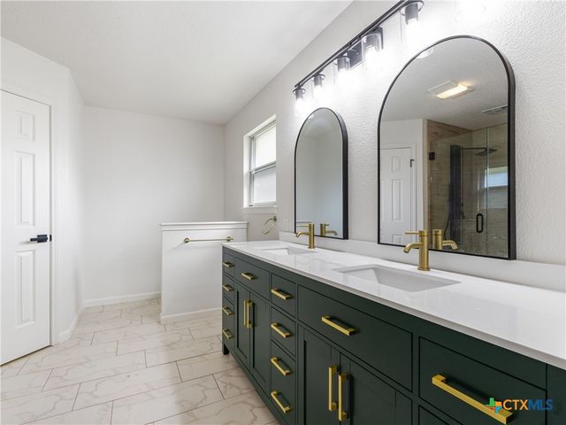 1625 Sunnybrook Drive, New Braunfels, TX 78130