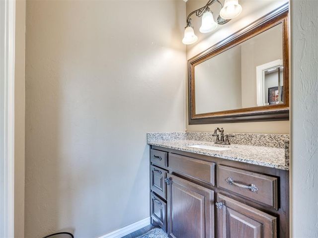 1209 N Berry Street, Oklahoma City, OK 73127